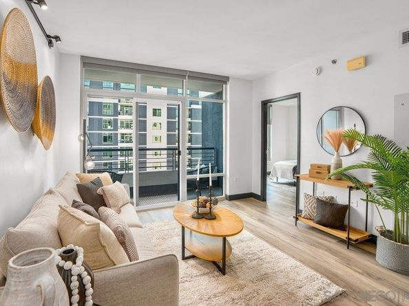 425 W Beech St 1452, San Diego CA 92101