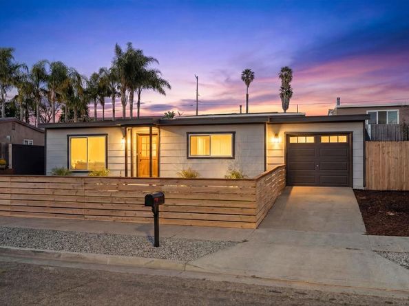 1426 Santa Rosa St, Oceanside CA 92058