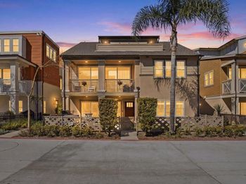 810 Santa Barbara Pl