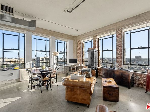 315 E 8th Street 1004, Los Angeles CA 90014