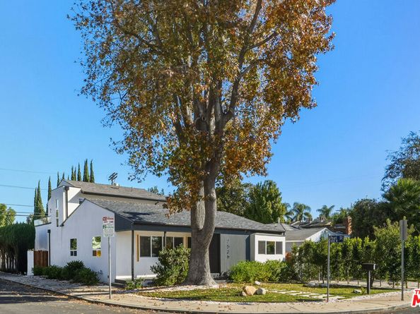 2536 Cotner Avenue, Los Angeles CA 90064