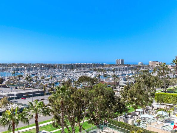 13600 MARINA POINTE Drive 812, Marina Del Rey CA 90292