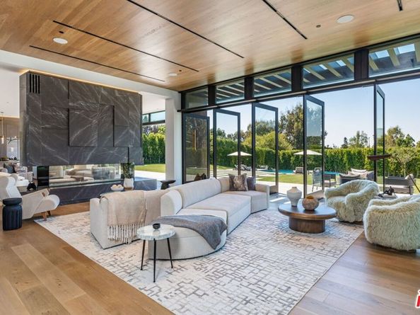 615 N Faring Road, Los Angeles CA 90077