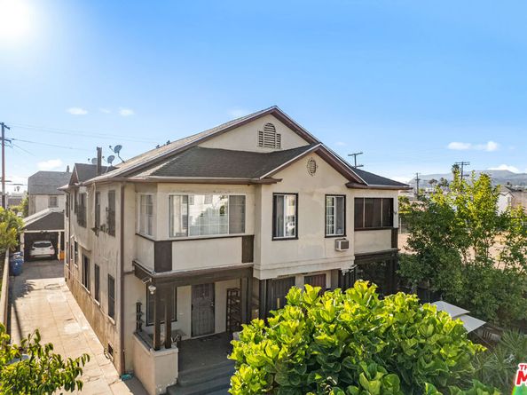 1011 N n Heliotrope Drive, Los Angeles CA 90029