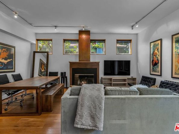 560 Westminster Avenue, Venice CA 90291