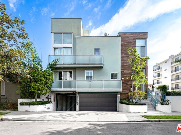 108 S Croft Avenue 102, Los Angeles CA 90048