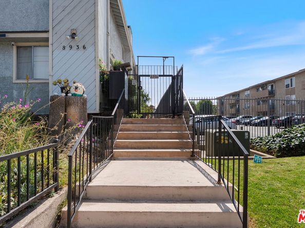 8936 Willis Avenue 11, Panorama City CA 91402