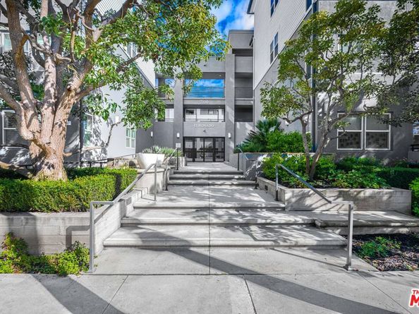 7100 Playa Vista Drive 120, Playa Vista CA 90094