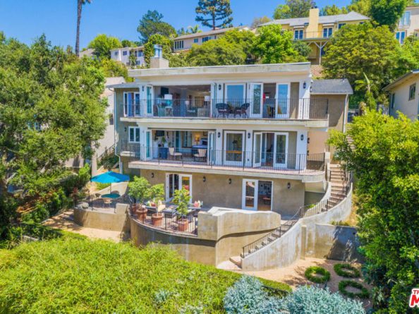 3411 Tareco Drive, Los Angeles CA 90068