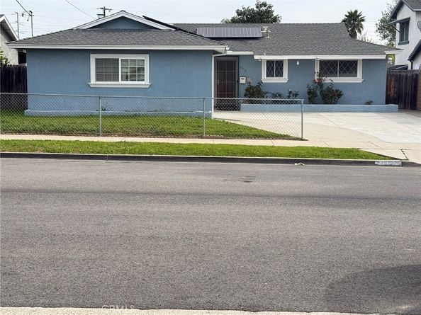 4918 Roja Drive, Oceanside CA 92057