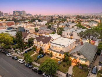 221 S Reno