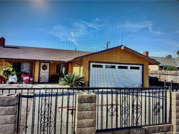 1535 S Towne Avenue, Pomona CA 91766