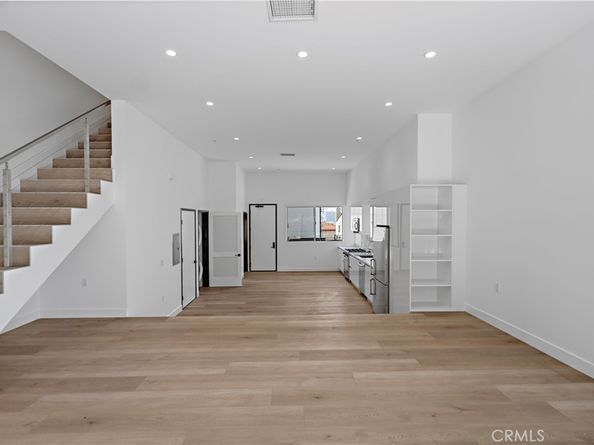 957 Figueroa Terrace 318, Los Angeles CA 90012