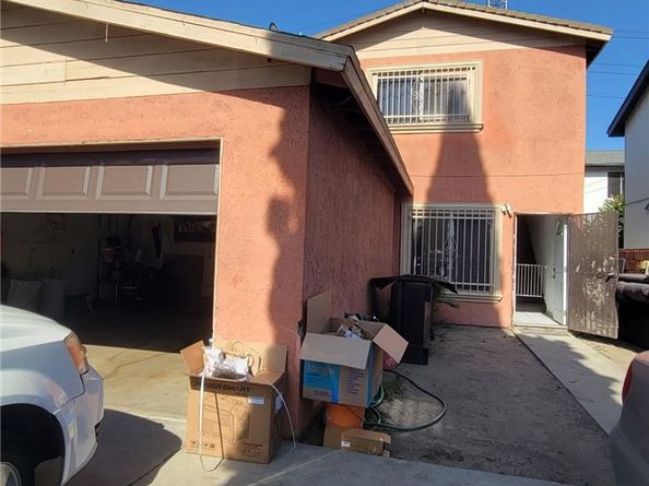 9306 Parmelee Avenue, Los Angeles CA 90002