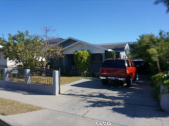 12526 Menlo Ave, Hawthorne CA 90250