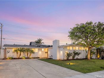 724 N Vine