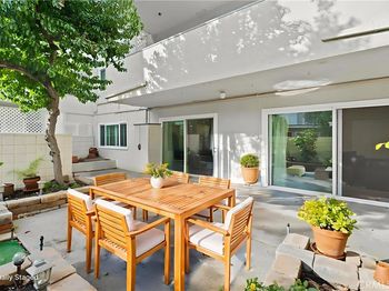 395 S Oakland Avenue