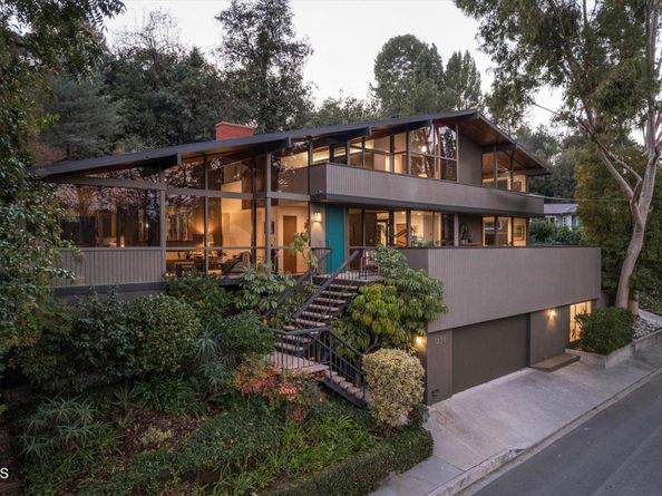 1256 Club House Drive, Pasadena CA 91105