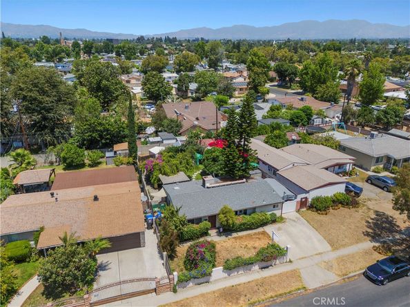 13873 Lanark, Panorama City CA 91402