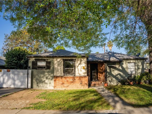 6941 Newcastle, Reseda CA 91335