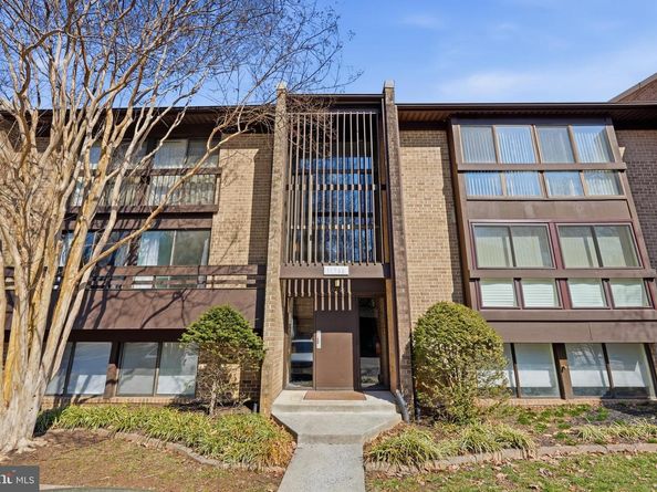 11566 Rolling Green Court 12/200A, Reston VA 20191