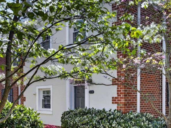 1044 N Royal Street, Alexandria VA 22314