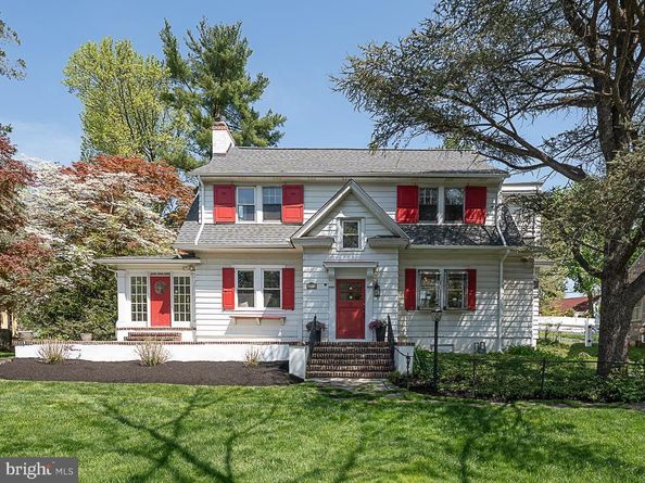 1121 Montgomery Avenue, Penn Valley PA 19072