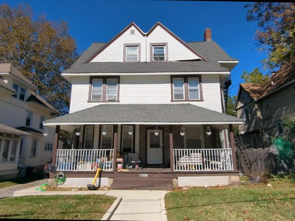 1006 Maple Avenue, Sharon Hill PA 19079