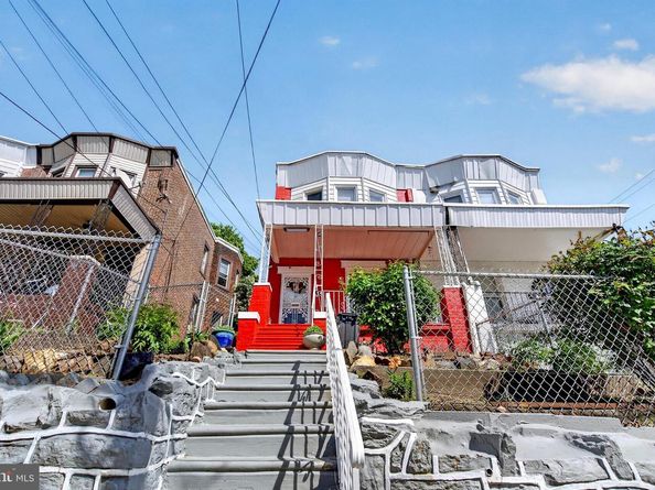 335 S 6TH Street, Darby PA 19023