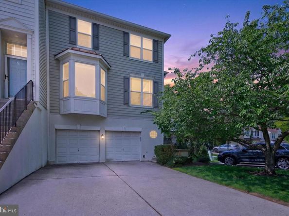 7 Cherry Court, Lafayette Hill PA 19444