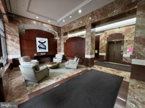 4801 Fairmont Avenue 403, Bethesda MD 20814