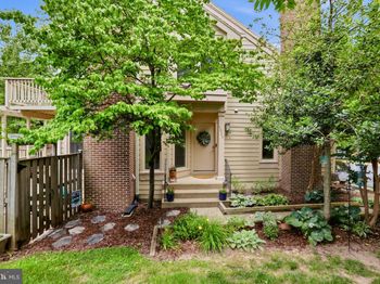 1025 Boros Court