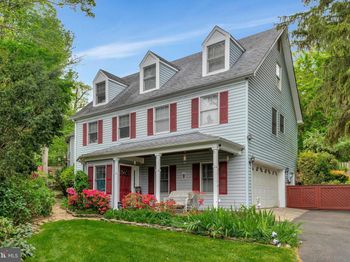 2812 Rosemary Lane