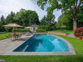 1122 Brynlawn Road