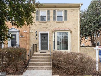 2694 Centennial Court