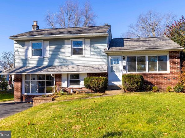 205 Willard Road, Hatboro PA 19040