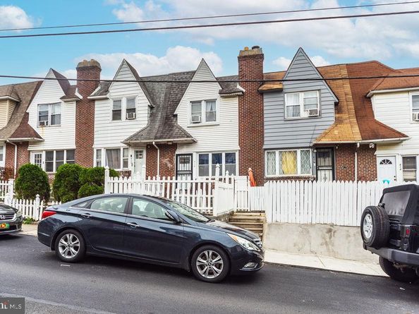 418 Hampden Road, Upper Darby PA 19082