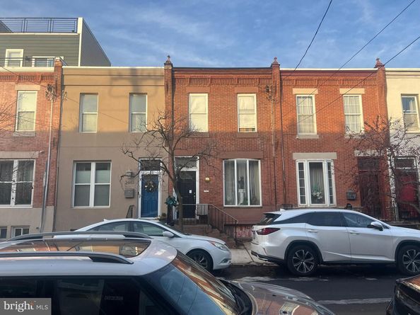 2441 Carpenter Street, Philadelphia PA 19146