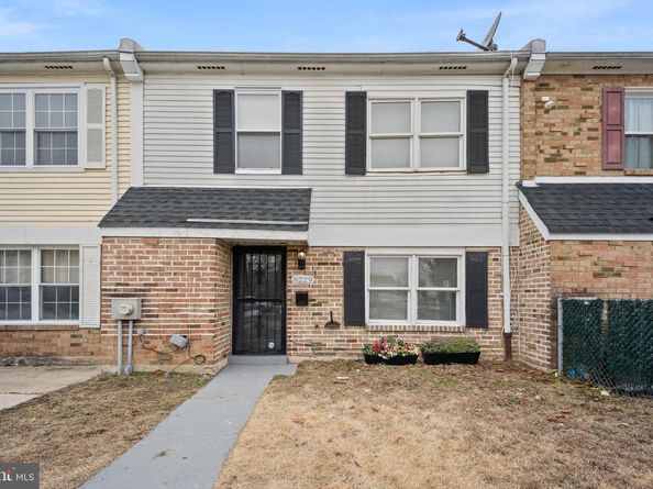 8229 Chelwynde Avenue, Philadelphia PA 19153