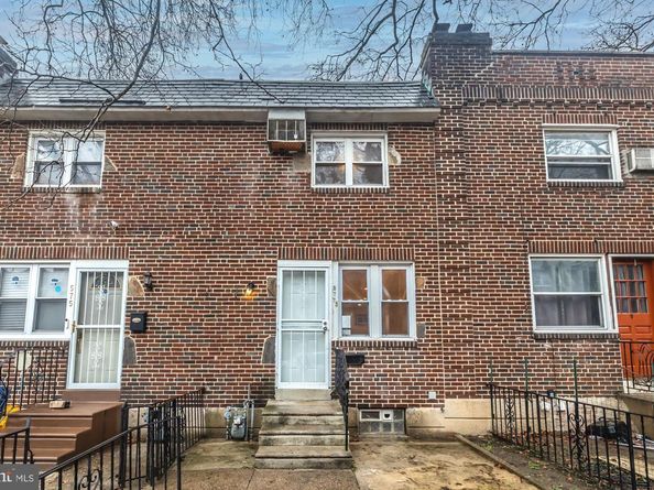 577 Snowden Road, Upper Darby PA 19082