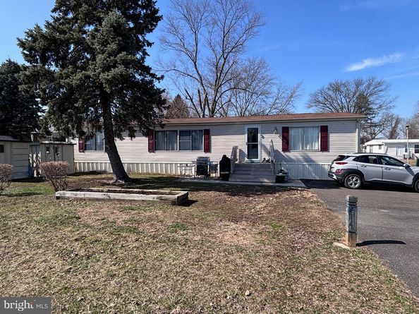 7513 Harper Drive, Morrisville PA 19067