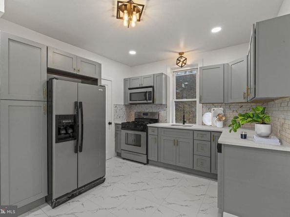 236 Mill Street, Darby PA 19023