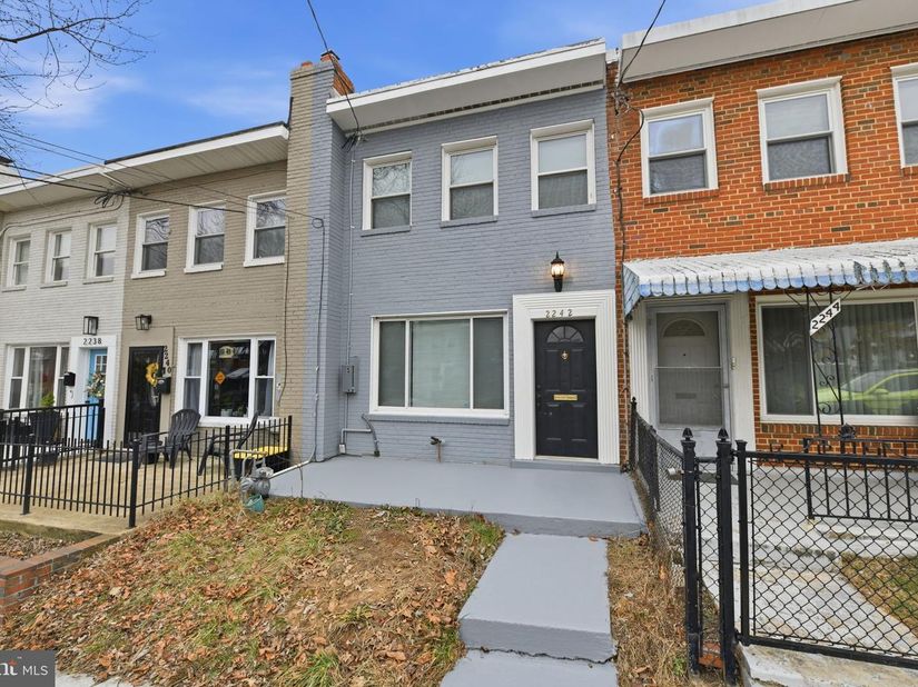 2242 16TH Street NE, Washington DC 20018