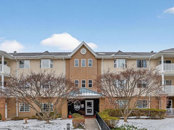 104 Paoli Pointe Drive 104G, Paoli PA 19301