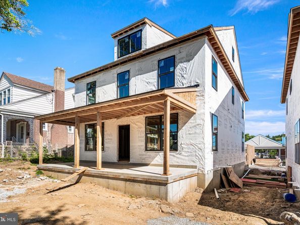 453 E Franklin Street, Media PA 19063