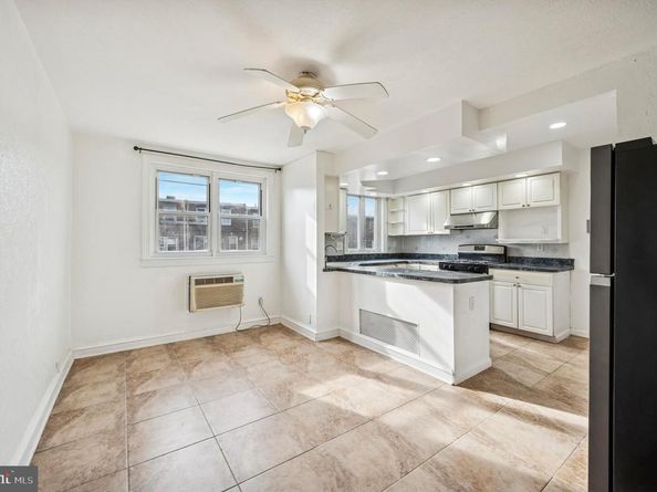 2930 Glenview Street, Philadelphia PA 19149