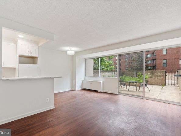 5500 Friendship Boulevard 821N, Chevy Chase MD 20815