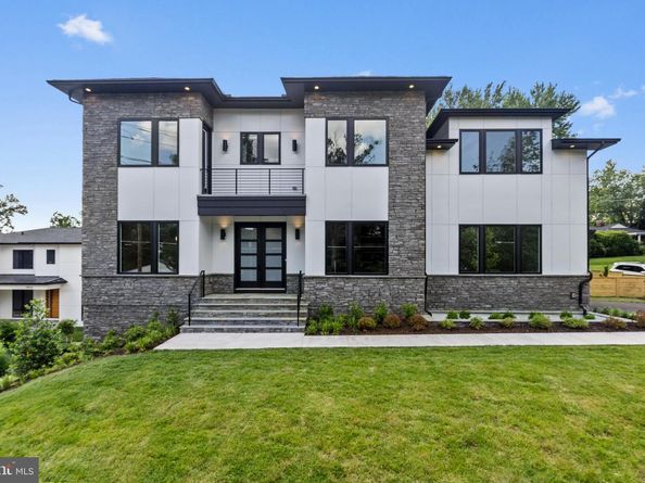 6511 Ivy Hill Drive, Mclean VA 22101