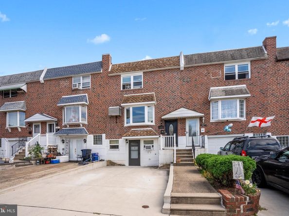 12011 Templeton Drive, Philadelphia PA 19154