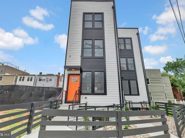 2333 Fairlawn Avenue SE 1, Washington DC 20020